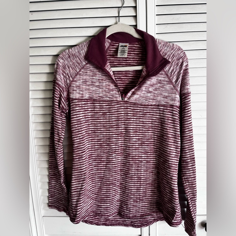 Avia Women's V-Neck Sweater in Maroon and White